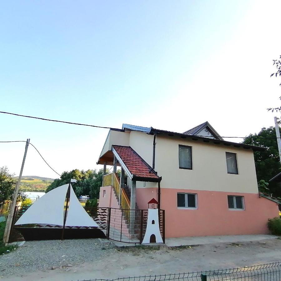 Captain'S House By The Danube River Cerevic Dış mekan fotoğraf