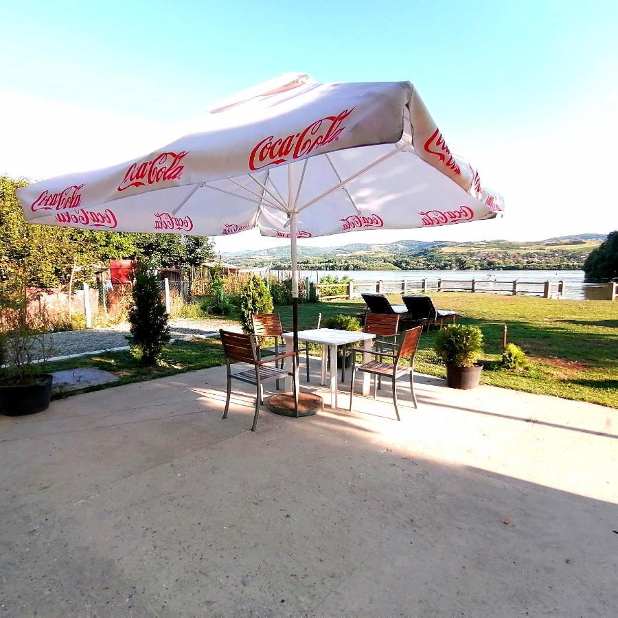 Captain'S House By The Danube River Cerevic Dış mekan fotoğraf