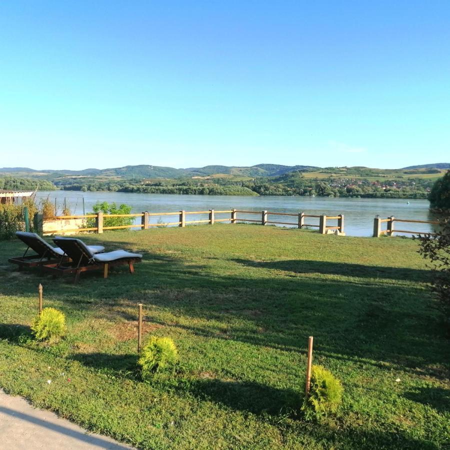 Captain'S House By The Danube River Cerevic Dış mekan fotoğraf